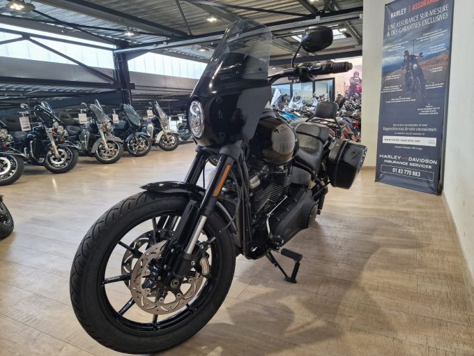 HARLEY-DAVIDSON SOFTAIL LOW RIDER 1868 S 4