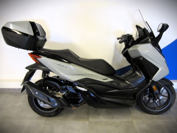 HONDA NSS FORZA 125 4