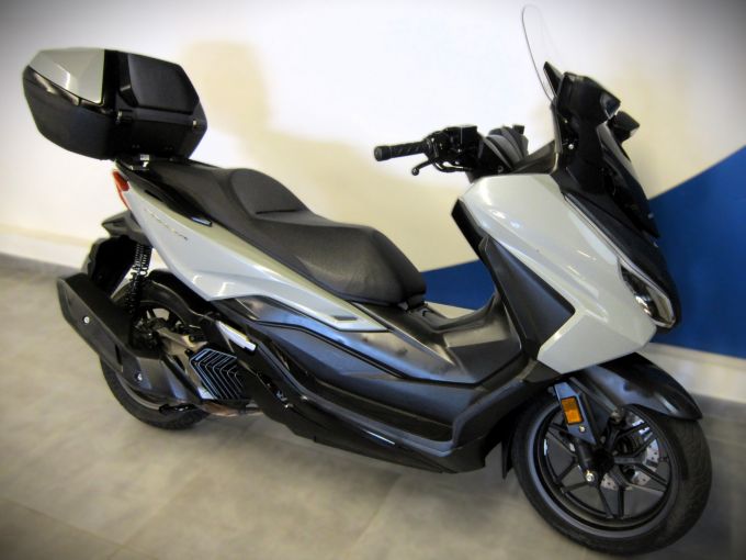 HONDA NSS FORZA 125 4