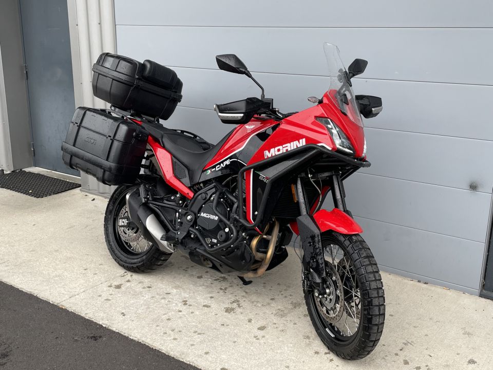 MOTO MORINI X-cape 650 4