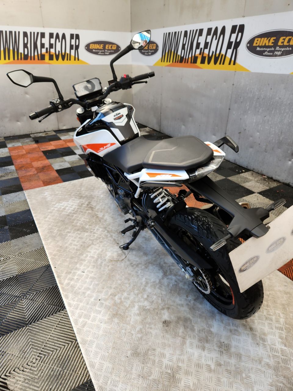 KTM 390 DUKE ABS 4