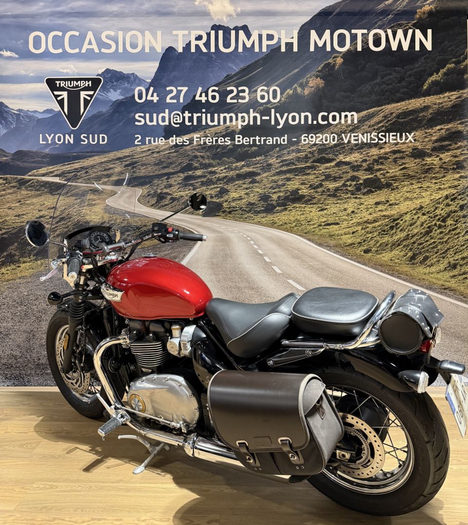 TRIUMPH BONNEVILLE SPEEDMASTER 1200 4