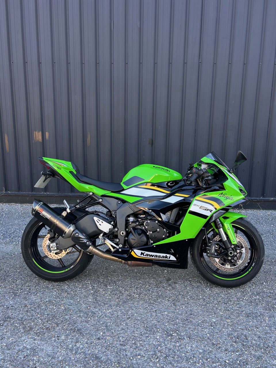 KAWASAKI ZX-6R 636 4