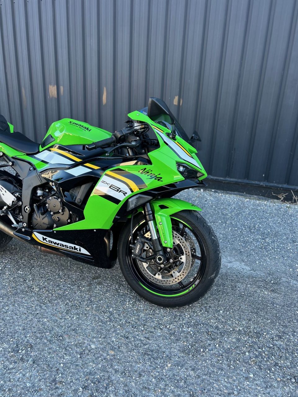KAWASAKI ZX-6R 636 4
