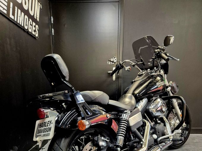 HARLEY-DAVIDSON DYNA STREET BOB 1584 4