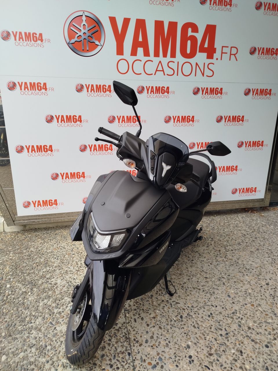 YAMAHA RayZR 125 4