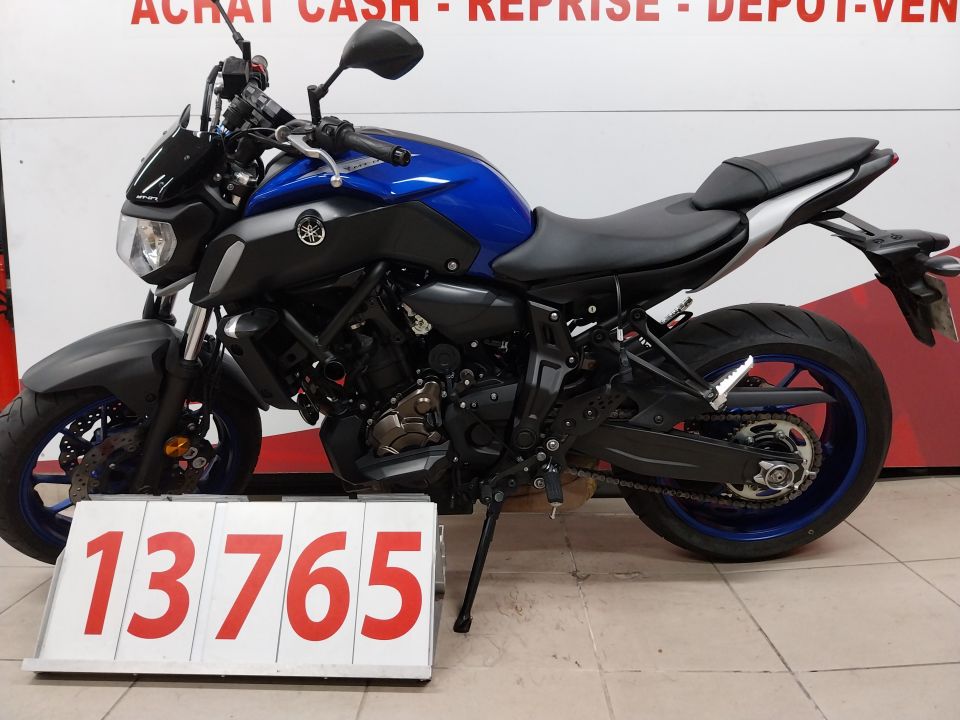 YAMAHA MT 07 BRIDE  A2 4
