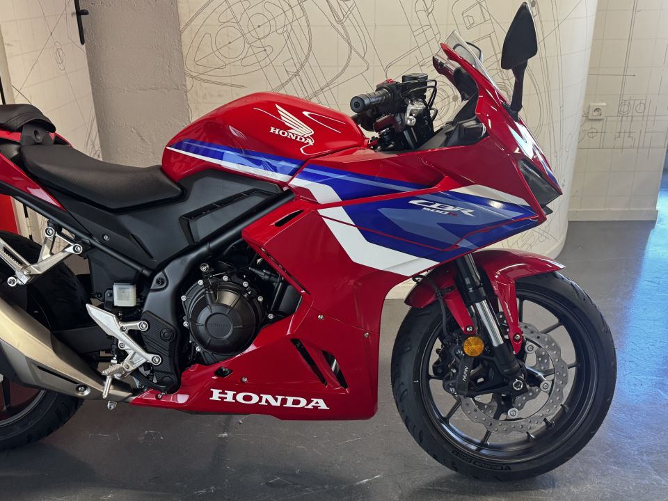 HONDA CBR 500 R 4