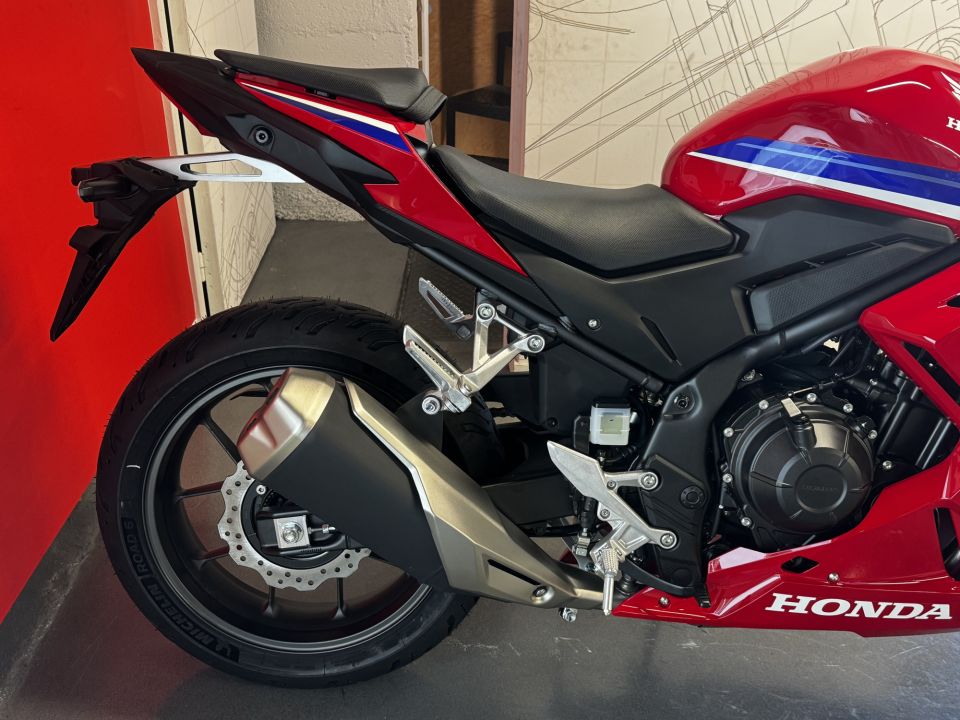 HONDA CBR 500 R 4