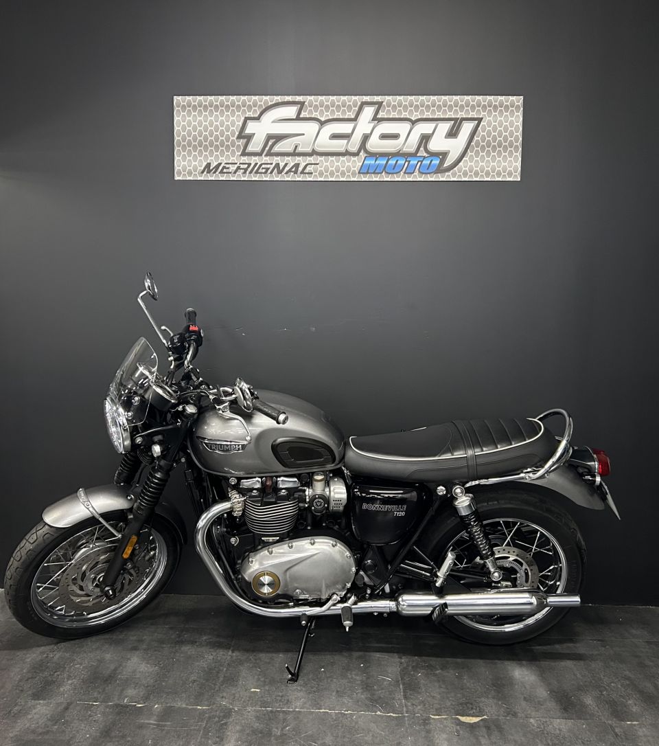 TRIUMPH BONNEVILLE T120 4