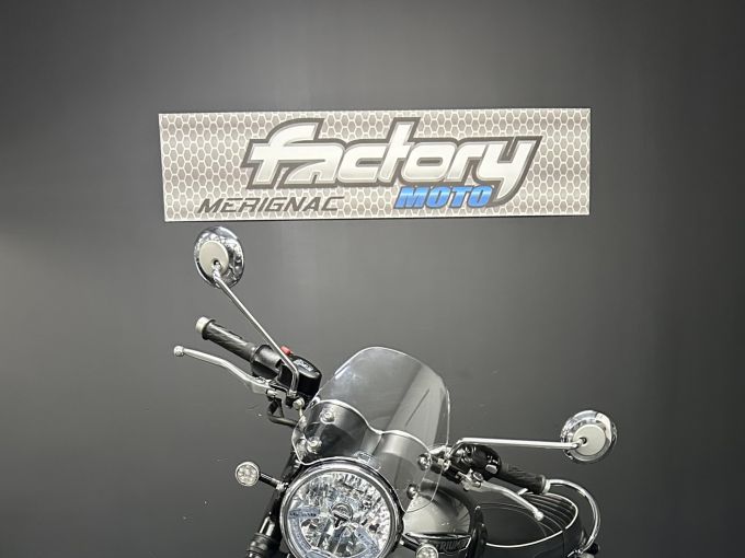 TRIUMPH BONNEVILLE T120 4