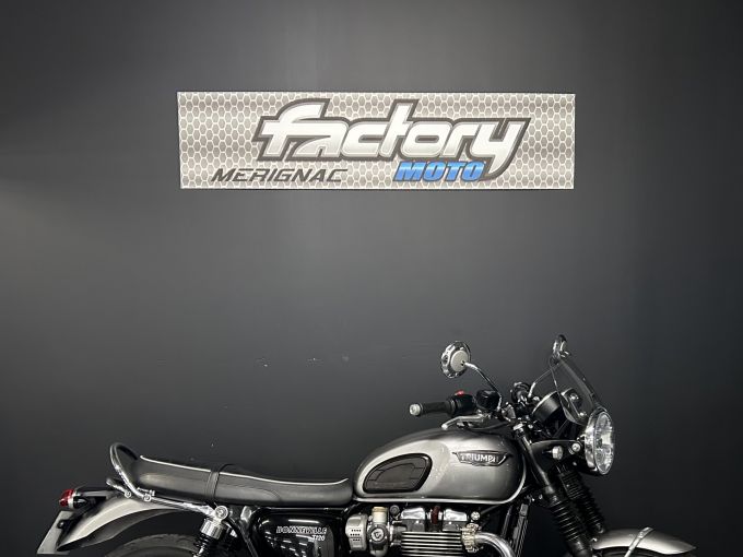 TRIUMPH BONNEVILLE T120 4