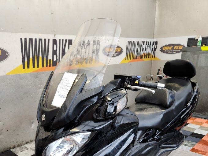 SUZUKI BURGMAN 650 4