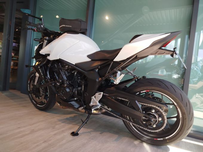 HONDA CB 1000 Hornet 4