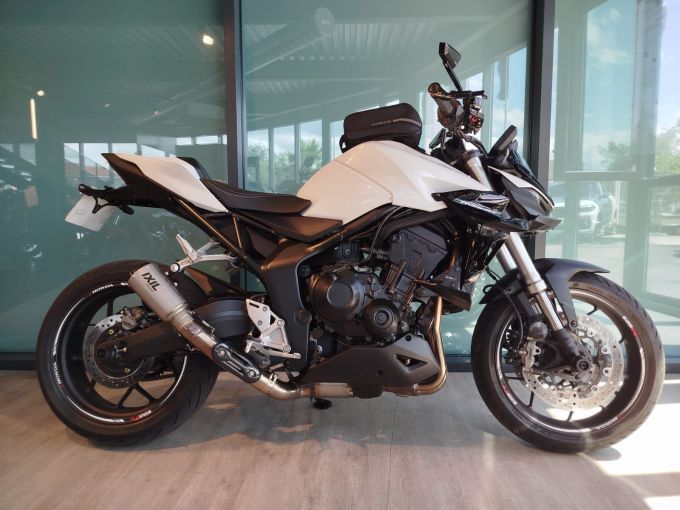 HONDA CB 1000 Hornet 4