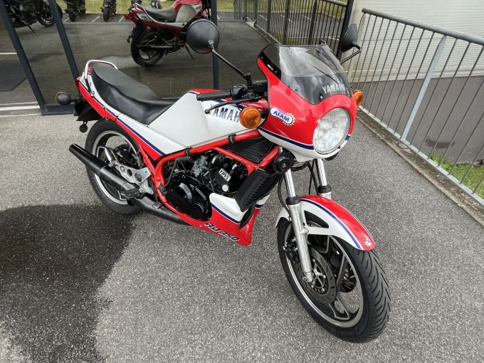 YAMAHA RDLC 350 4