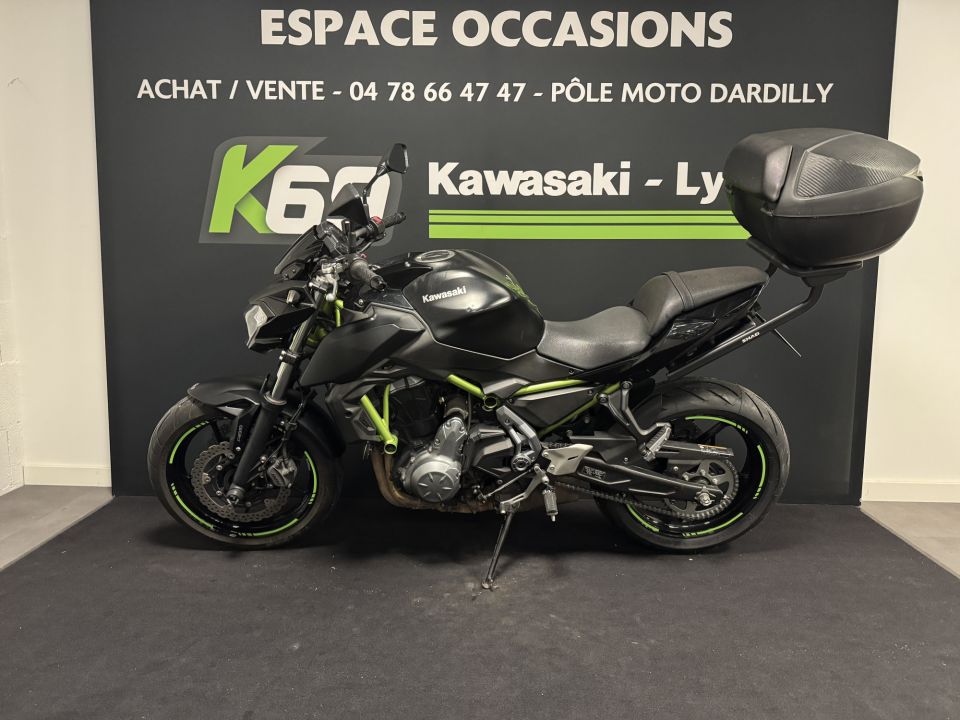 KAWASAKI Z 650 (47.5CV) 4