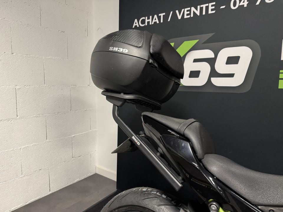 KAWASAKI Z 650 (47.5CV) 4