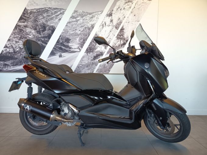YAMAHA XMAX 300 4