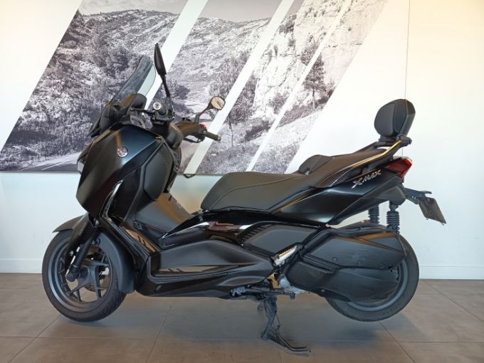 YAMAHA XMAX 300 4