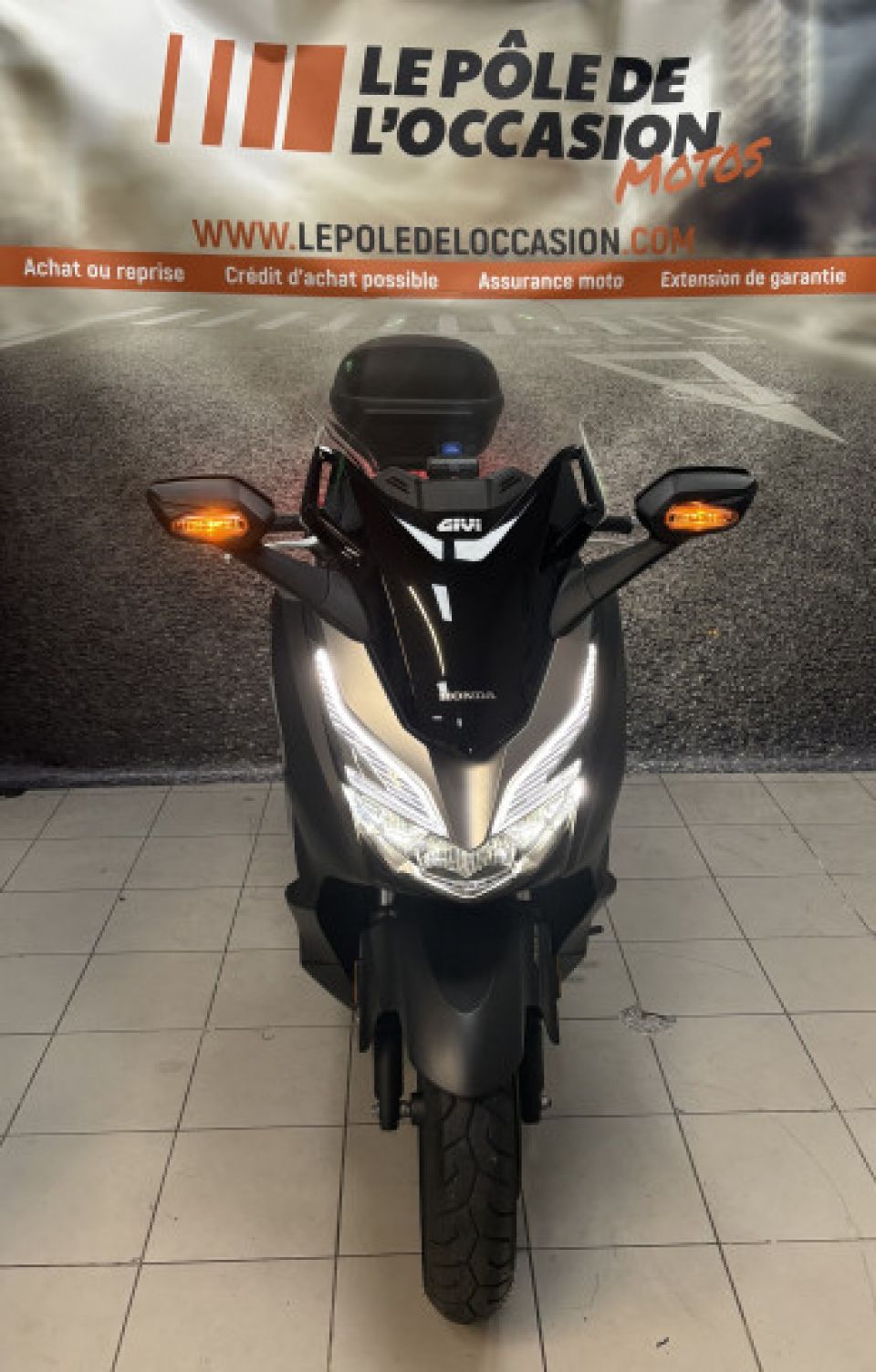 HONDA FORZA 300 ABS 4