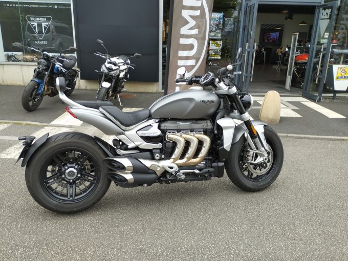TRIUMPH ROCKET 3 R 4