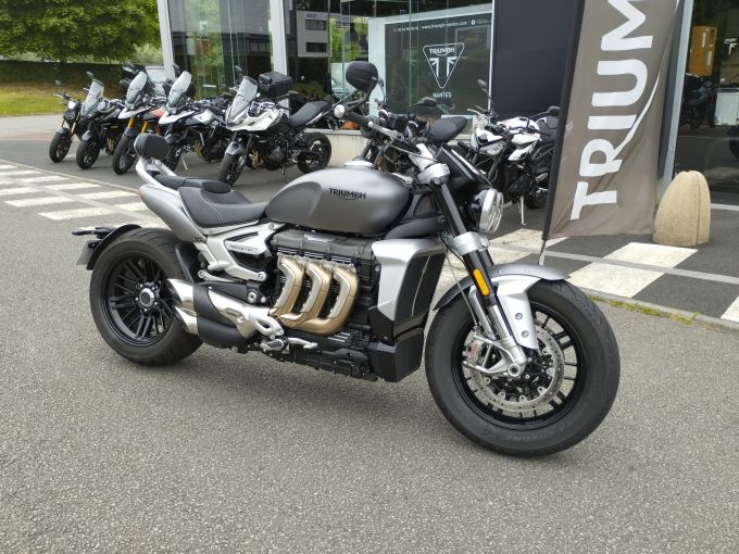 TRIUMPH ROCKET 3 R 4