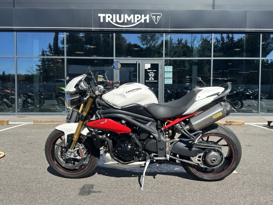 TRIUMPH SPEED TRIPLE 1050 R 4