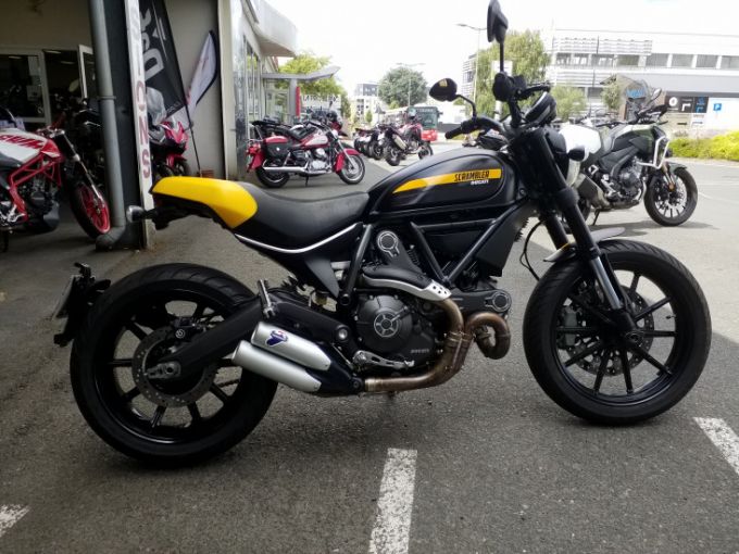 DUCATI Scrambler 800 4