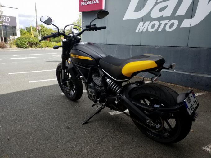 DUCATI Scrambler 800 4