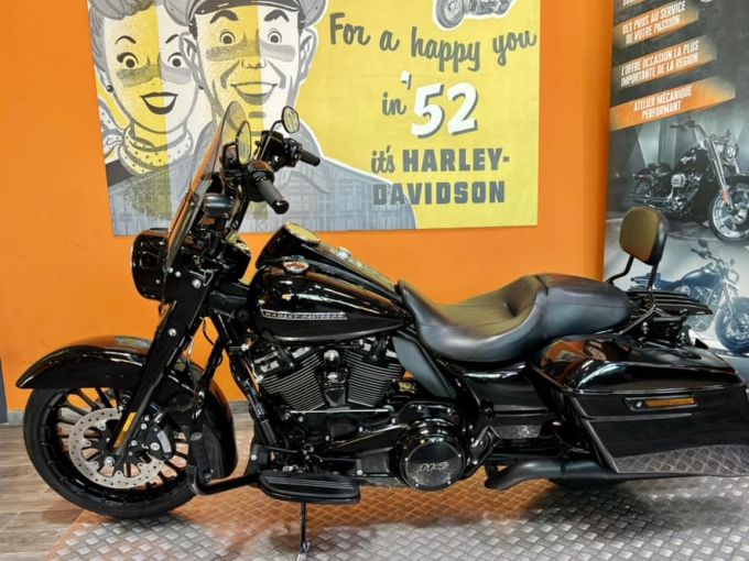 HARLEY-DAVIDSON TOURING ROAD KING 1868 SPECIAL 4