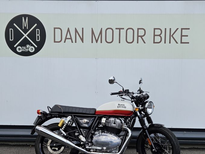 ROYAL ENFIELD INTERCEPTOR 4