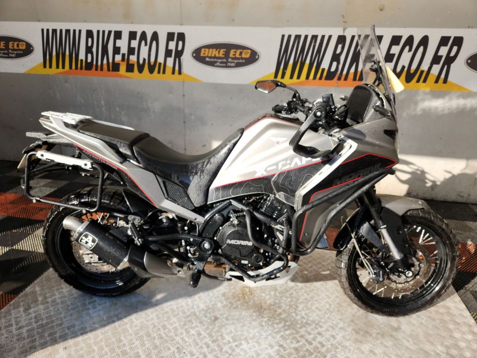 MOTO MORINI X-cape 650 4