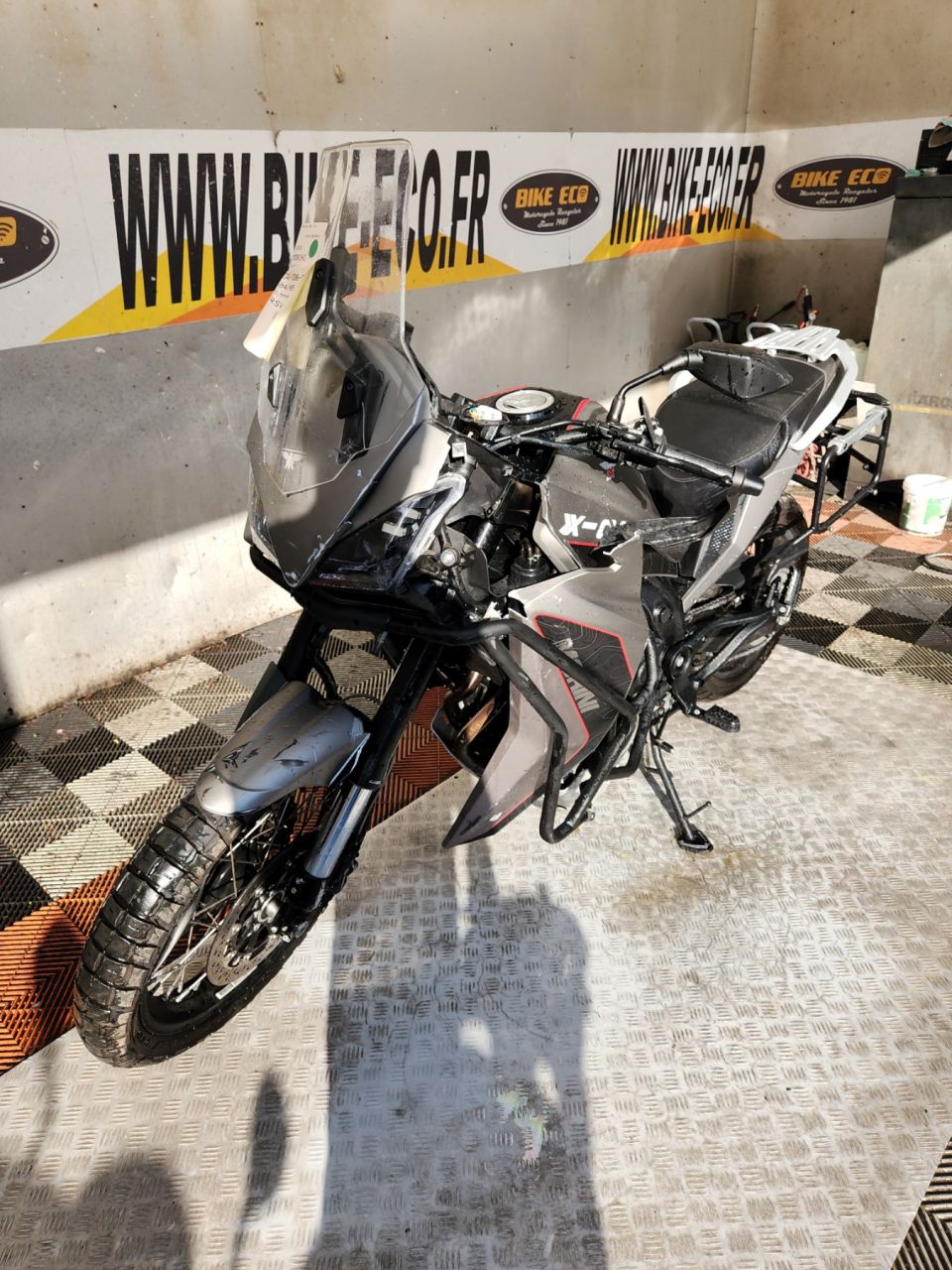 MOTO MORINI X-cape 650 4