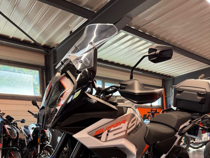 KTM 1290 SUPER ADVENTURE S 4