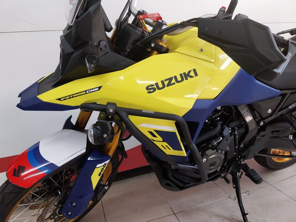 SUZUKI V-STROM 800 DE FULL 4