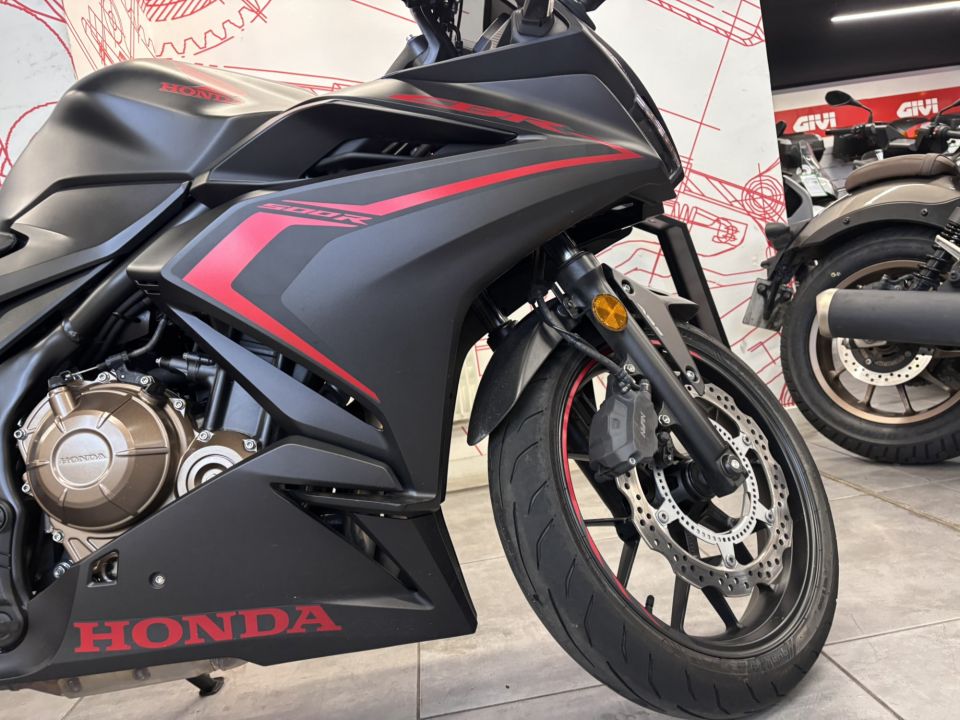 HONDA CBR 500 R 4