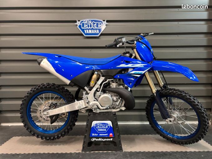 YAMAHA YZ250 4