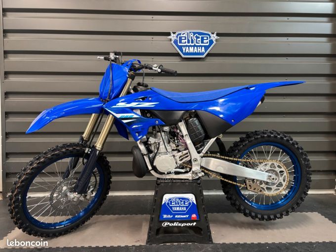 YAMAHA YZ250 4