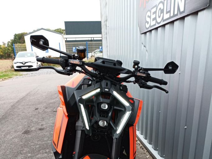 KTM 1390 SUPER DUKE R 4