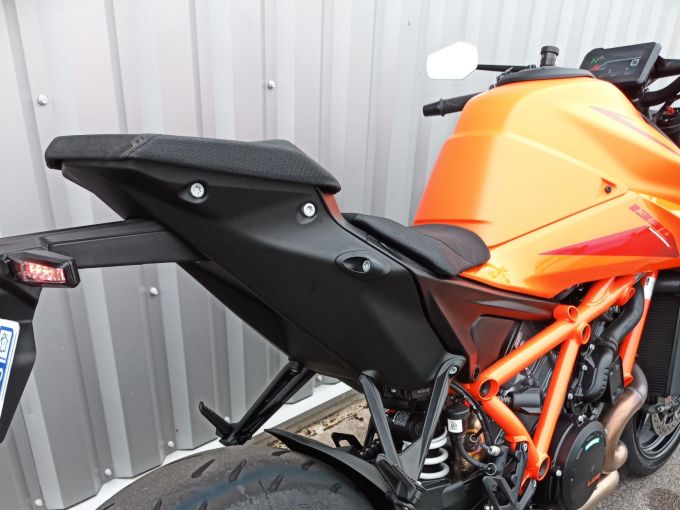 KTM 1390 SUPER DUKE R 4