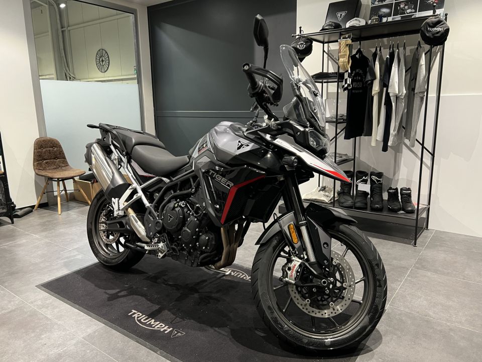 TRIUMPH Tiger 900 GT PRO 4