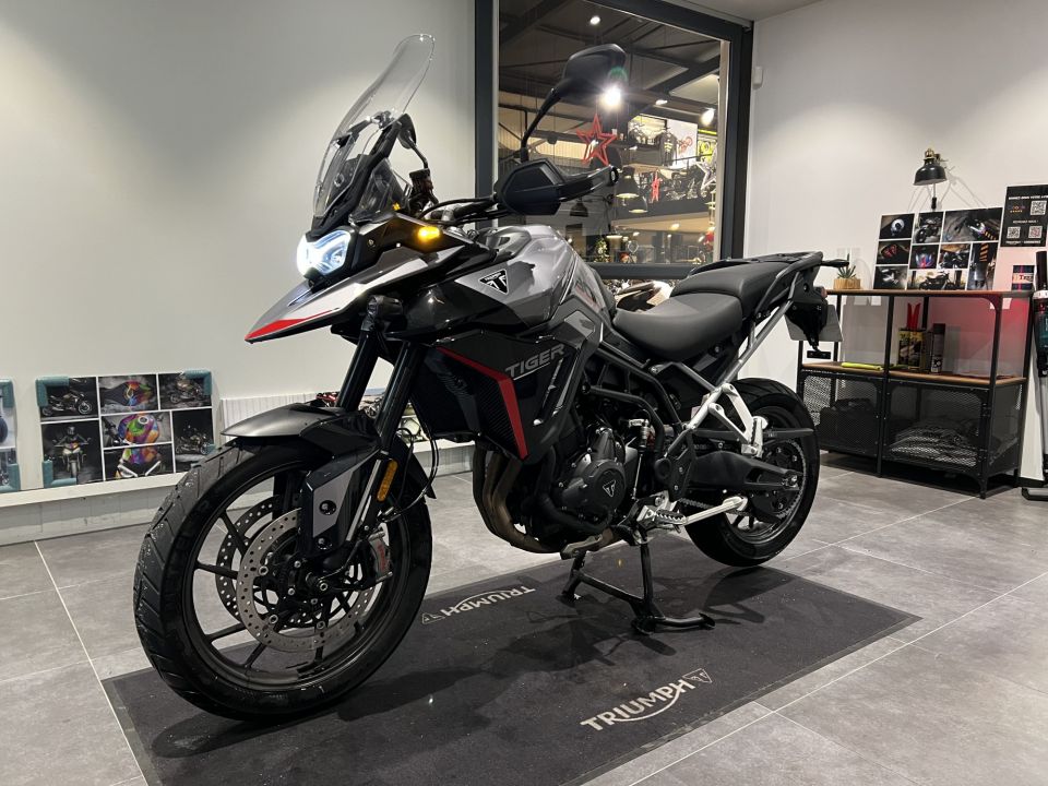 TRIUMPH Tiger 900 GT PRO 4