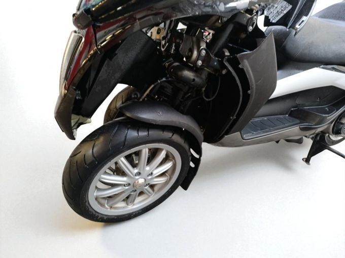 PIAGGIO MP3 400 4