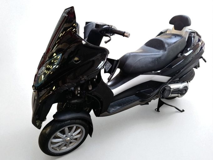 PIAGGIO MP3 400 4