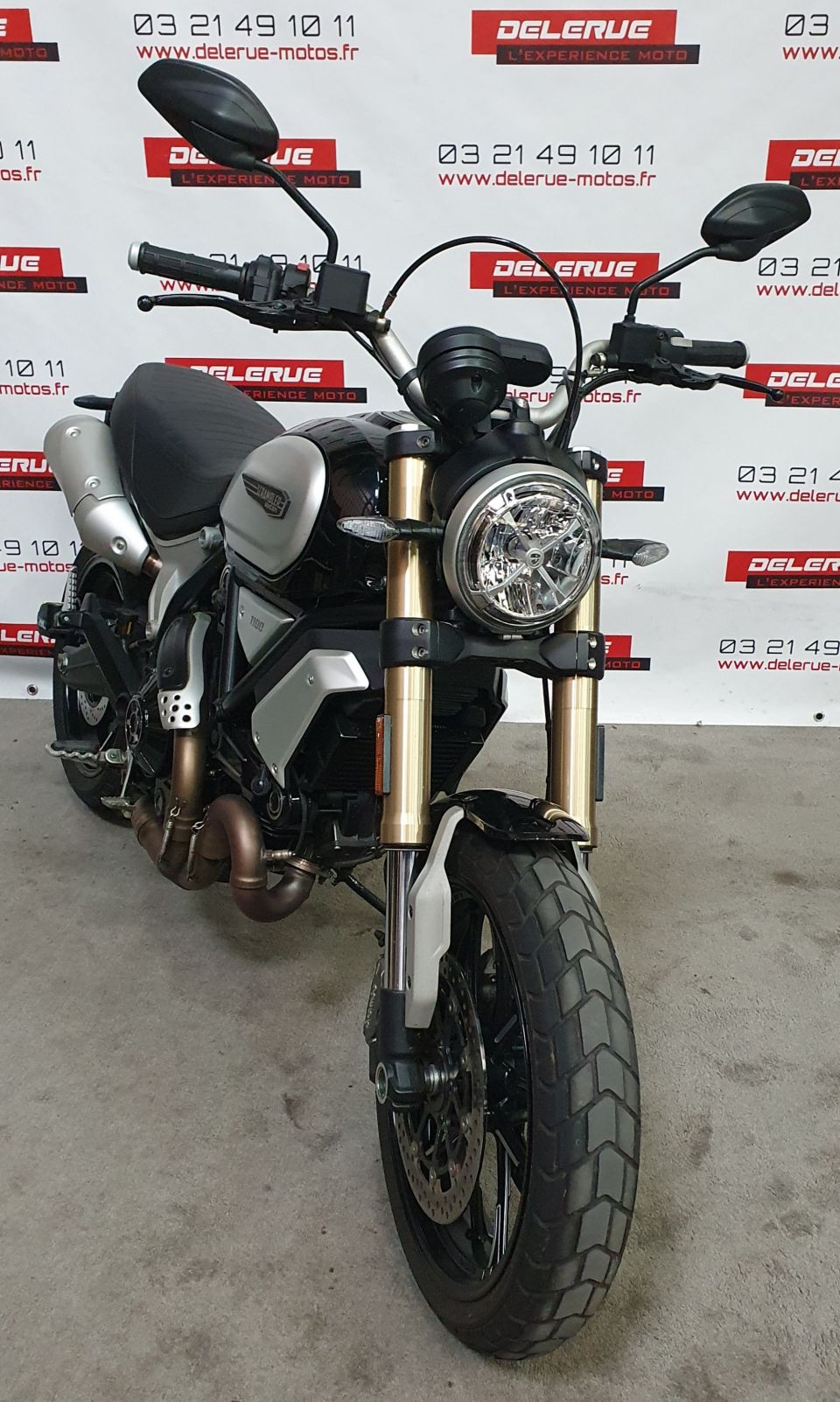 DUCATI SCRAMBLER 4
