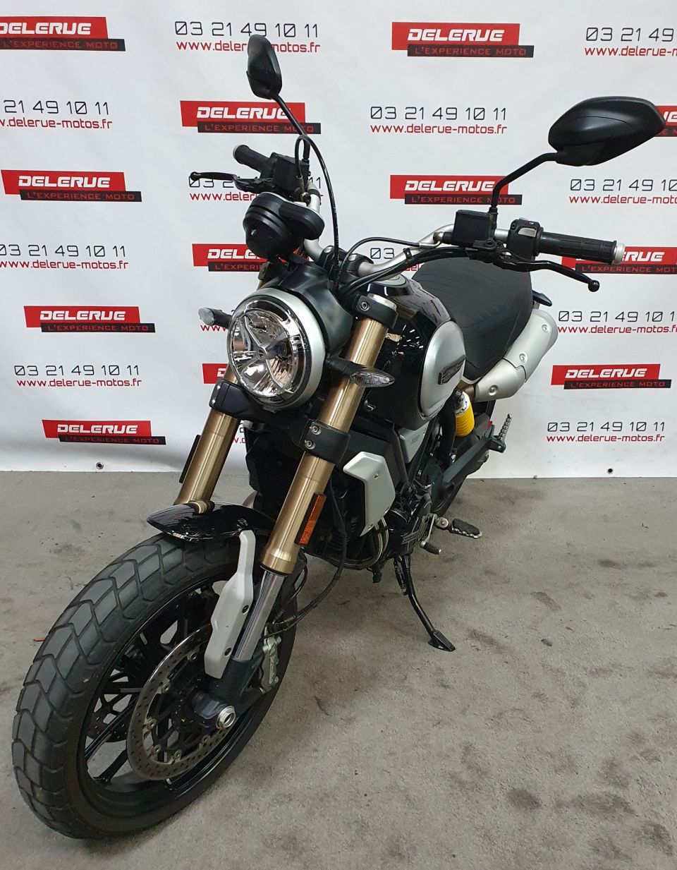 DUCATI SCRAMBLER 4
