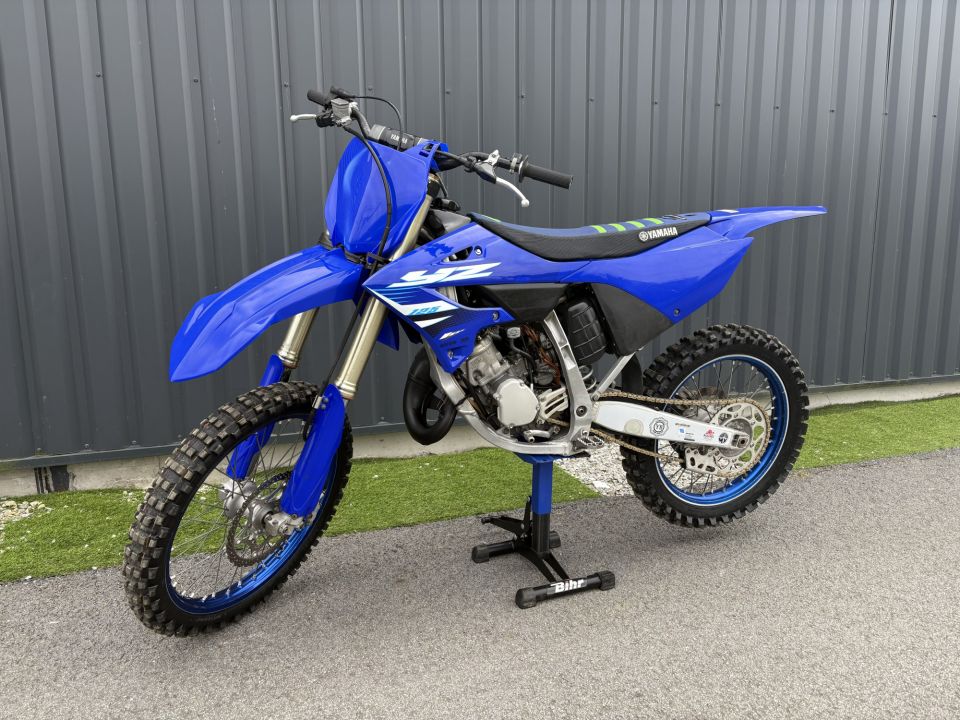 YAMAHA YZ 125 4