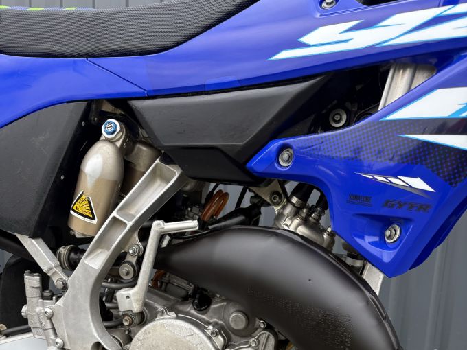 YAMAHA YZ 125 4