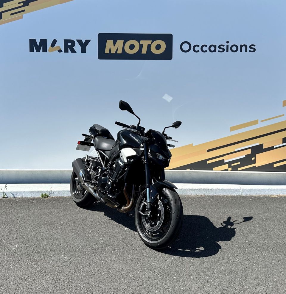 KAWASAKI Z900 4
